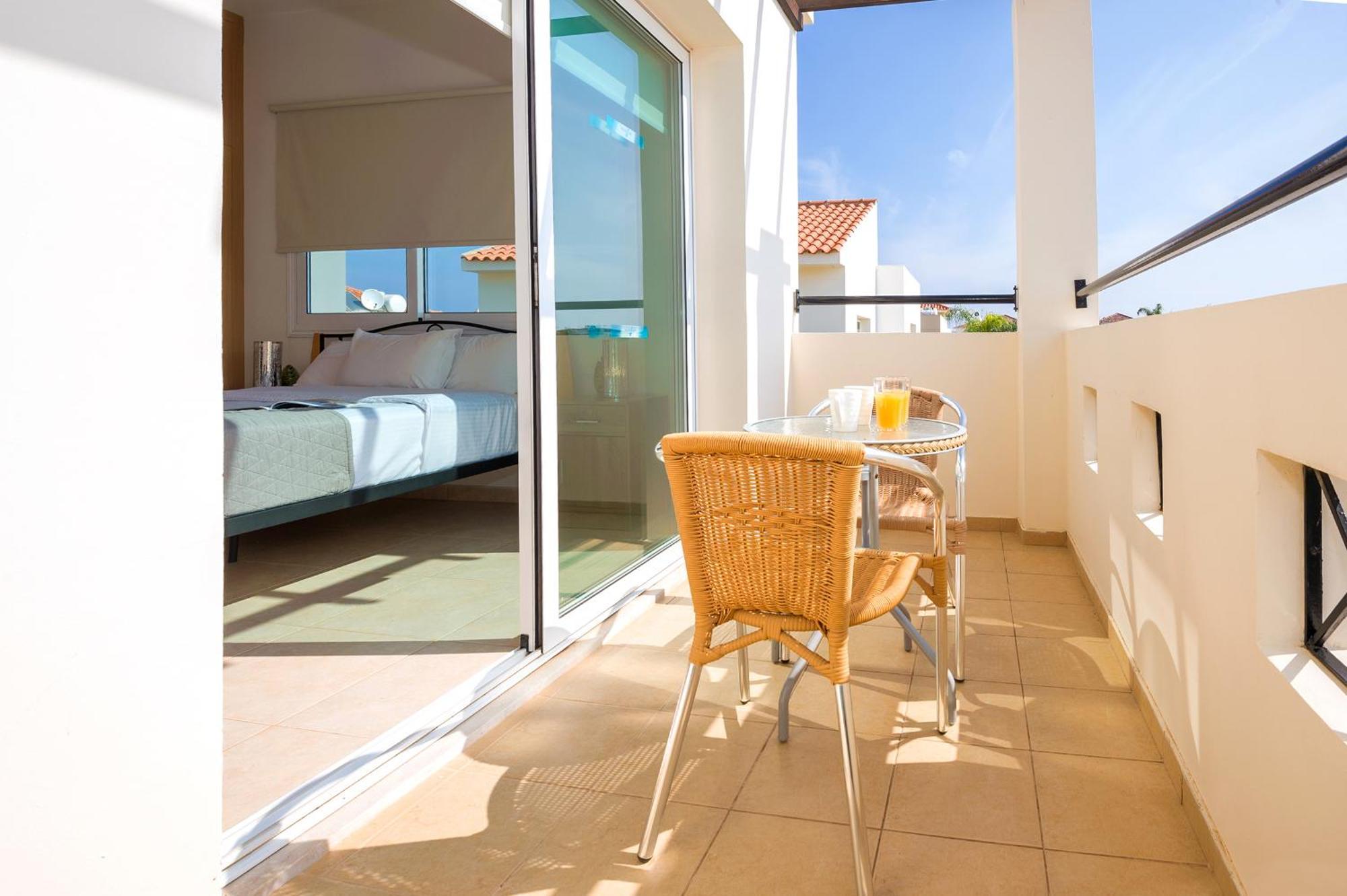 Villa Ivy Протарас Экстерьер фото
